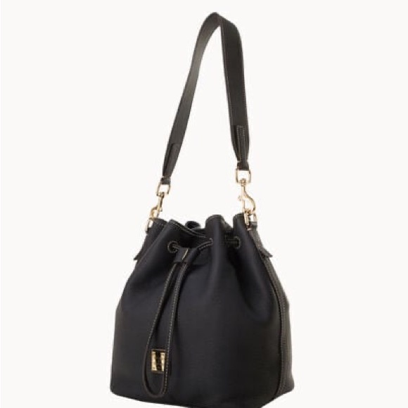 Women’s Dooney and Bourke Bucket bag NWT - Picture 2 of 6